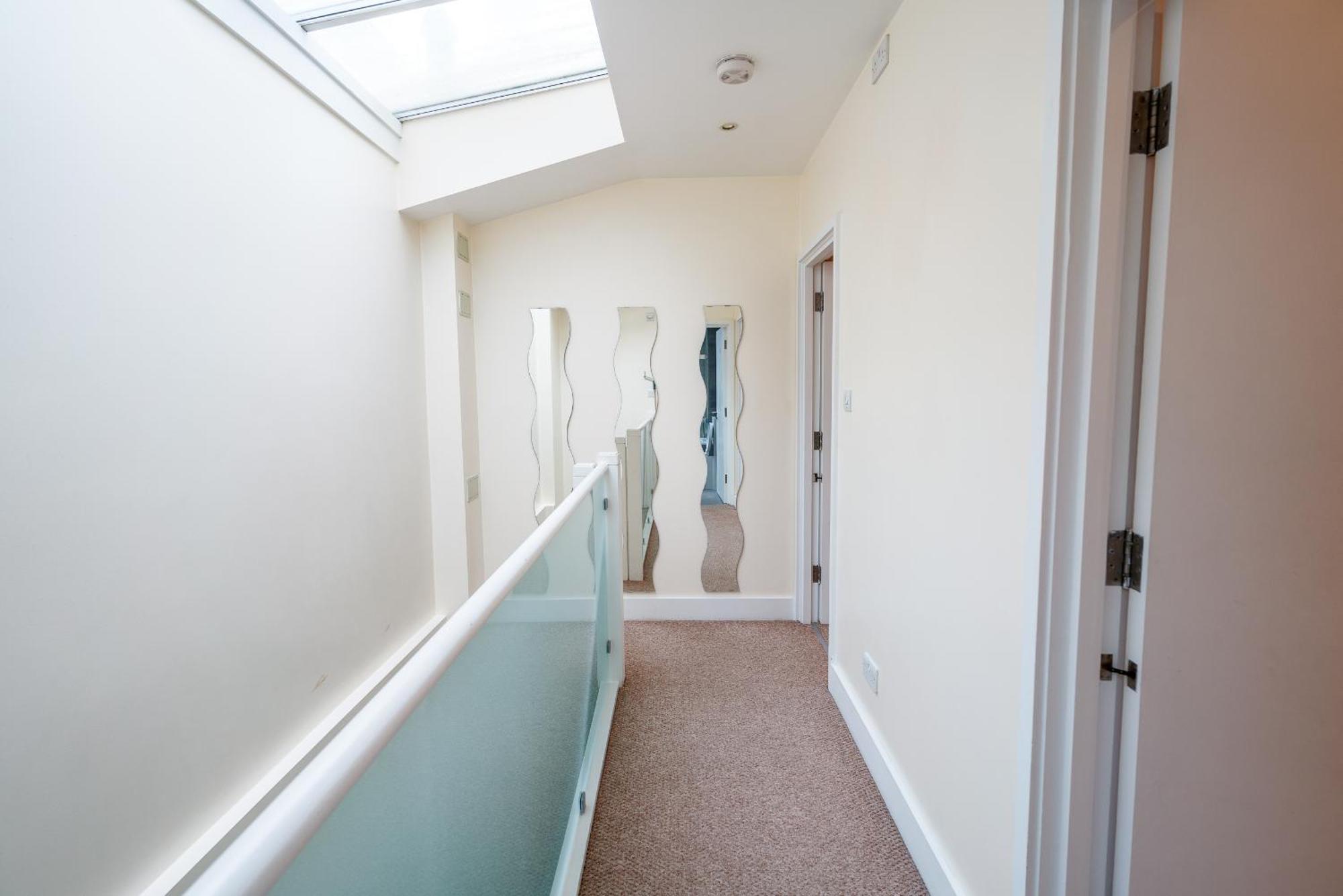 Sweet 3Brs House Close To Oxford & Soho ลอนดอน ภายนอก รูปภาพ