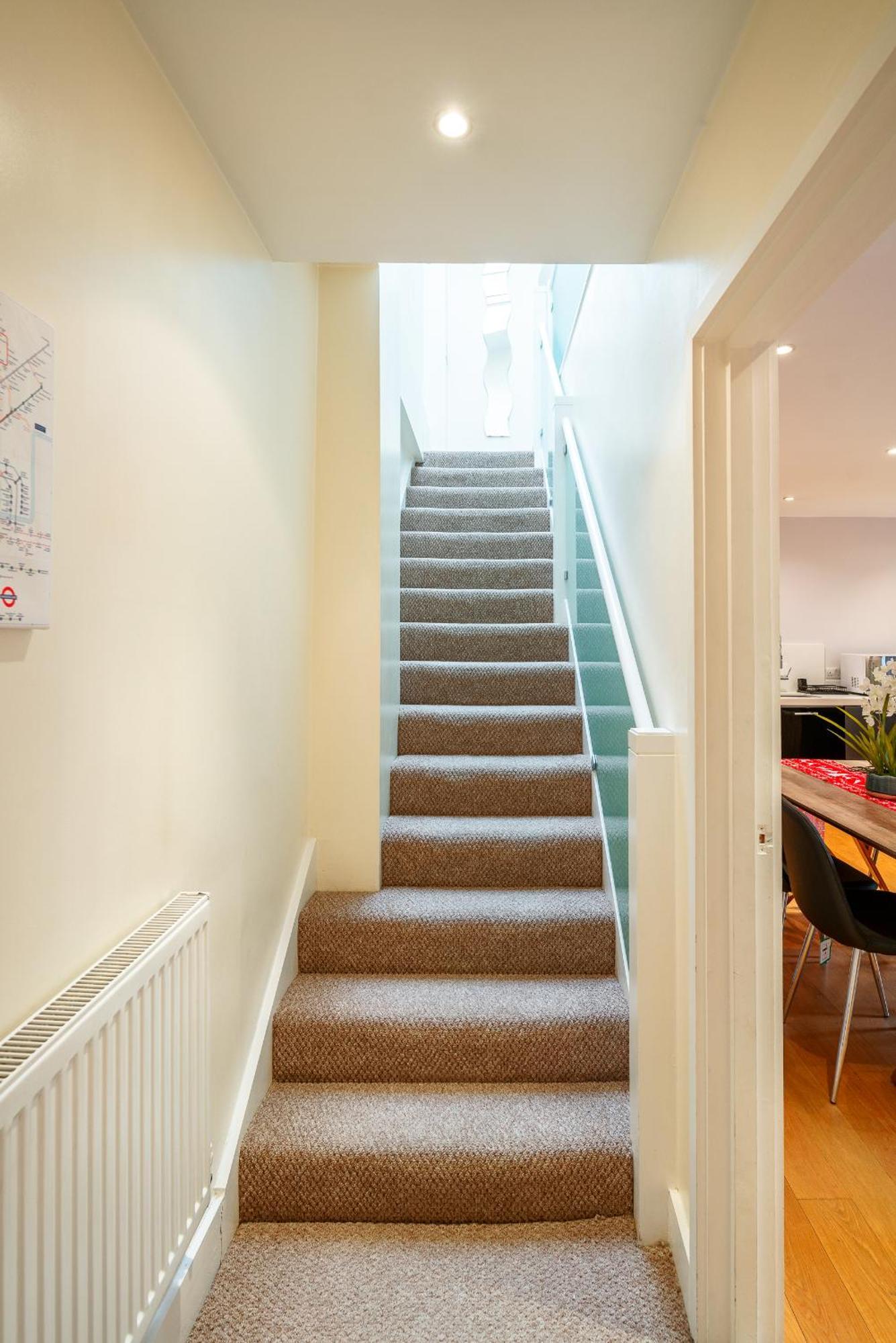 Sweet 3Brs House Close To Oxford & Soho ลอนดอน ภายนอก รูปภาพ