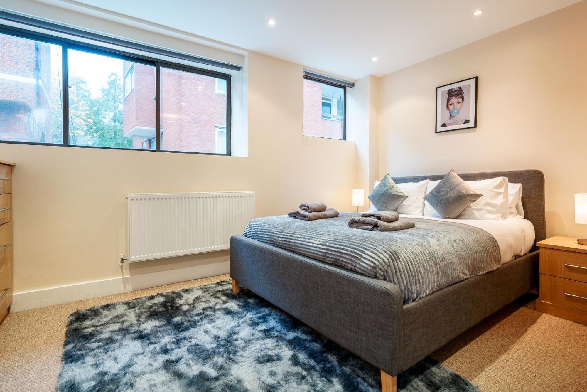 Sweet 3Brs House Close To Oxford & Soho ลอนดอน ภายนอก รูปภาพ